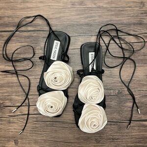 NWOB Steve Madden Rosalind Sandals